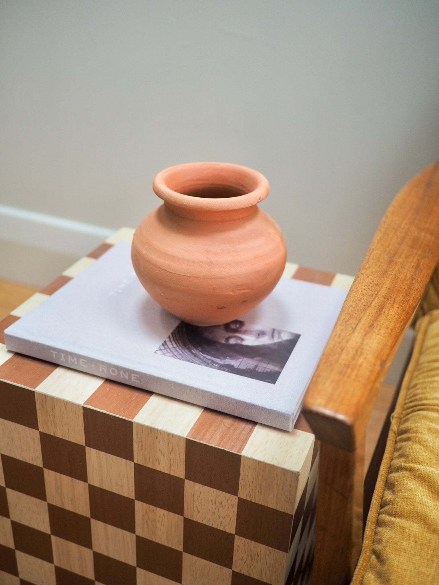 Jiya Handcrafted Terracotta Vase - TSL Co